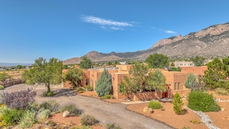 12305 Ranchitos Rd NE, Albuquerque, NM 87122