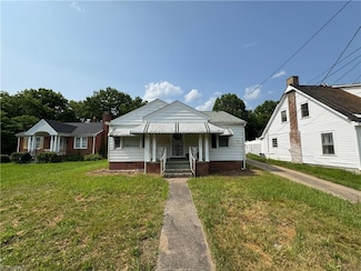 624 W Harrison St, Reidsville, NC 27320