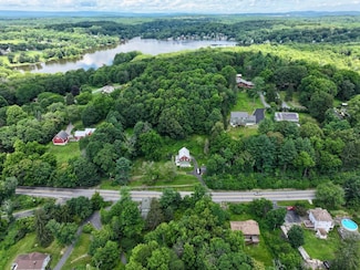 2058 New York 94, Beaver Dam Lake, NY 12577