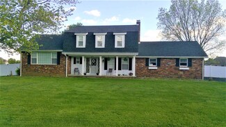 177 E 1025 S, Haubstadt, IN 47639
