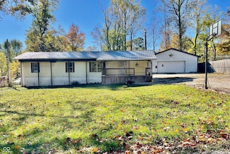 5012 Pond Rd, Cloverdale, IN 46120