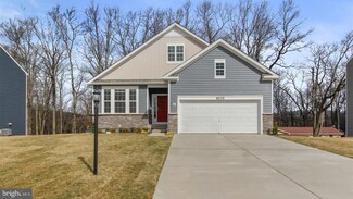 630 Long Meadow Dr, Fredericksburg, VA 22406