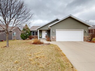 3660 46th Ave NW, Rochester, MN 55901