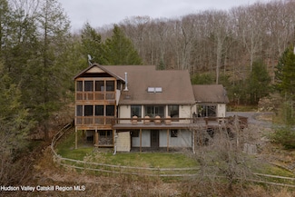 51 Barnum Rd, Windham, NY 12496