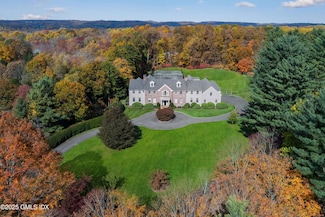 27 Stiles Ln, Greenwich, CT 06831
