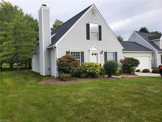 3526 E Prescott Cir Unit W65, Cuyahoga Falls, OH 44223