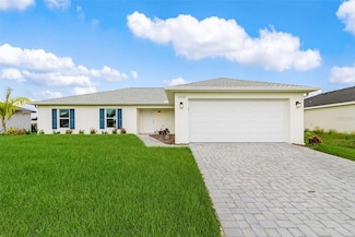 1722 NW 2nd Place, Cape Coral, FL 33993