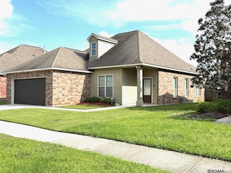 2704 Arceneaux Ave, Zachary, LA 70791