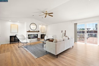 8346 Juniper Ave, Newark, CA 94560