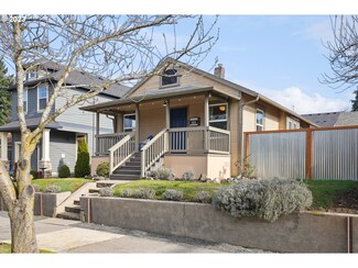 9016 N Oswego Ave, Portland, OR 97203