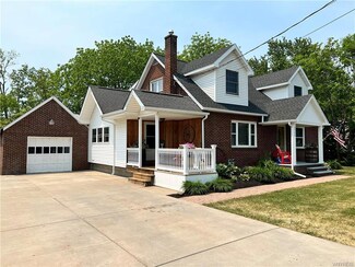 10500 Park Ave, North Collins, NY 14111