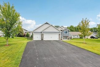 332 4th Ave NE, Lonsdale, MN 55046