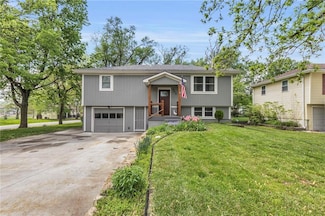509 S Jackson St, Spring Hill, KS 66083