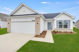 10977 Charles Dr, Winfield, IN 46307