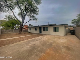 4349 E Lester St, Tucson, AZ 85712