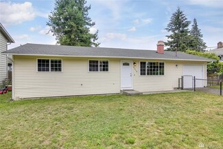 5818 203rd St SW, Lynnwood, WA 98036