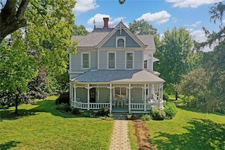 471 E Kansas St, Liberty, MO 64068