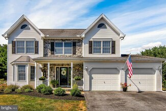 122 Koch Ln, Harrisburg, PA 17112