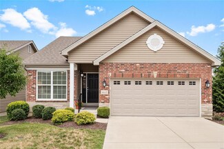 16117 Amber Vista Dr, Ellisville, MO 63021