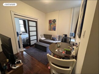 230 E 25th St Unit 3 A, New York, NY 10010