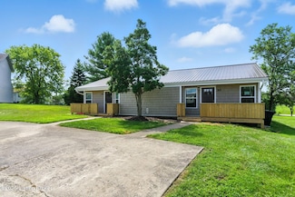 22 Harmony Landing Ct, Frankfort, KY 40601