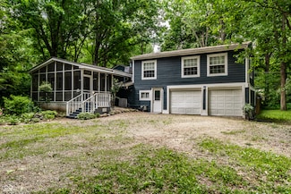 1515 Randall Rd, Indianapolis, IN 46240