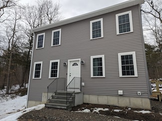 514 Old County Rd, Wales, MA 01081