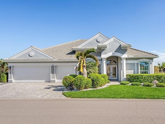 878 Macaw Cir, Venice, FL 34285