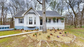 1008 Cross Country Dr, Kingston Springs, TN 37082