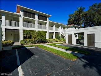 1015 Tarpon Cove Dr Unit 1403, Naples, FL 34110