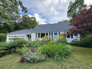 23 Mountain Rd, Mansfield Center, CT 06250
