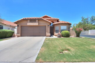 902 W San Mateo Ct, Gilbert, AZ 85233
