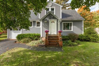 8763 Horton St, Weedsport, NY 13166