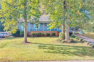 4926 Delivau Dr, Charlotte, NC 28215