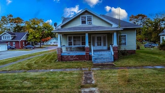 300 N Axtel Ave, Milford, IL 60953