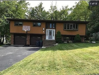 1 Grant Ct, Highland Mills, NY 10930