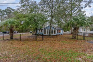 419 10th Ave S, Surfside Beach, SC 29575