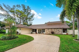 648 Deer Creek Sand Pine Ln, Deerfield Beach, FL 33442