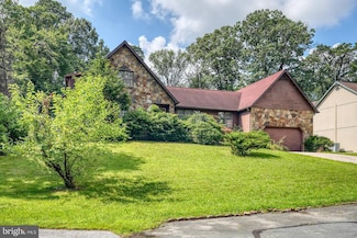 1377 Teaberry Ln, Severn, MD 21144
