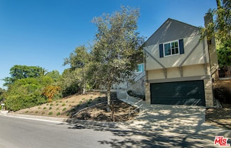 4108 Madelia Ave, Sherman Oaks, CA 91403