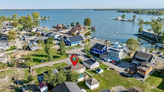 113 4th St, Russells Point, OH 43348