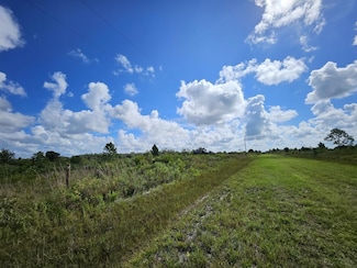 18569 NW 250th St, Okeechobee, FL 34972
