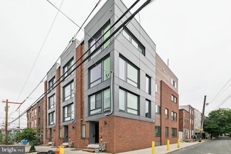 1020 S 8th St, Philadelphia, PA 19147