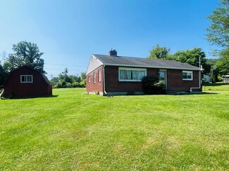 56 Mcewen Rd, Towanda, PA 18848