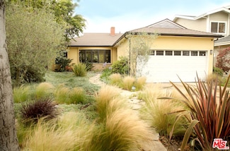 7482 Denrock Ave, Los Angeles, CA 90045