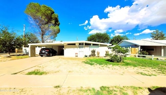 301 S Casas Lindas Dr, Willcox, AZ 85643