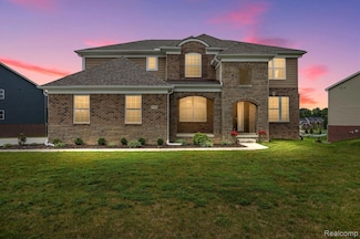 4128 Newgard Dr, Orion Township, MI 48359