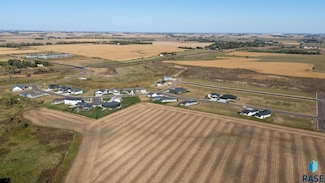 5 Dortoka Ave Ave, Hartford, SD 57033