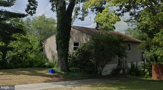 219 Hamilton Rd, Glassboro, NJ 08028