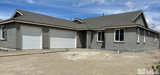 812 Divot Dr, Fernley, NV 89408